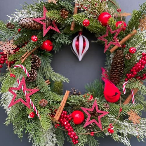 Couronnes de porte de Noël 2024 Image de Couronnes de porte de Noël 2024